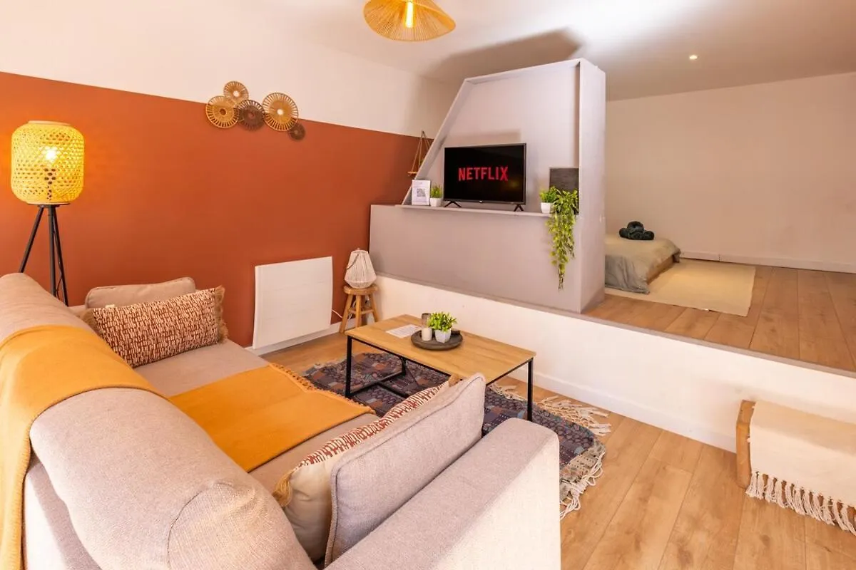 Charming Apartment 50M2 - Saint Germain Des Pres Paris 0*,