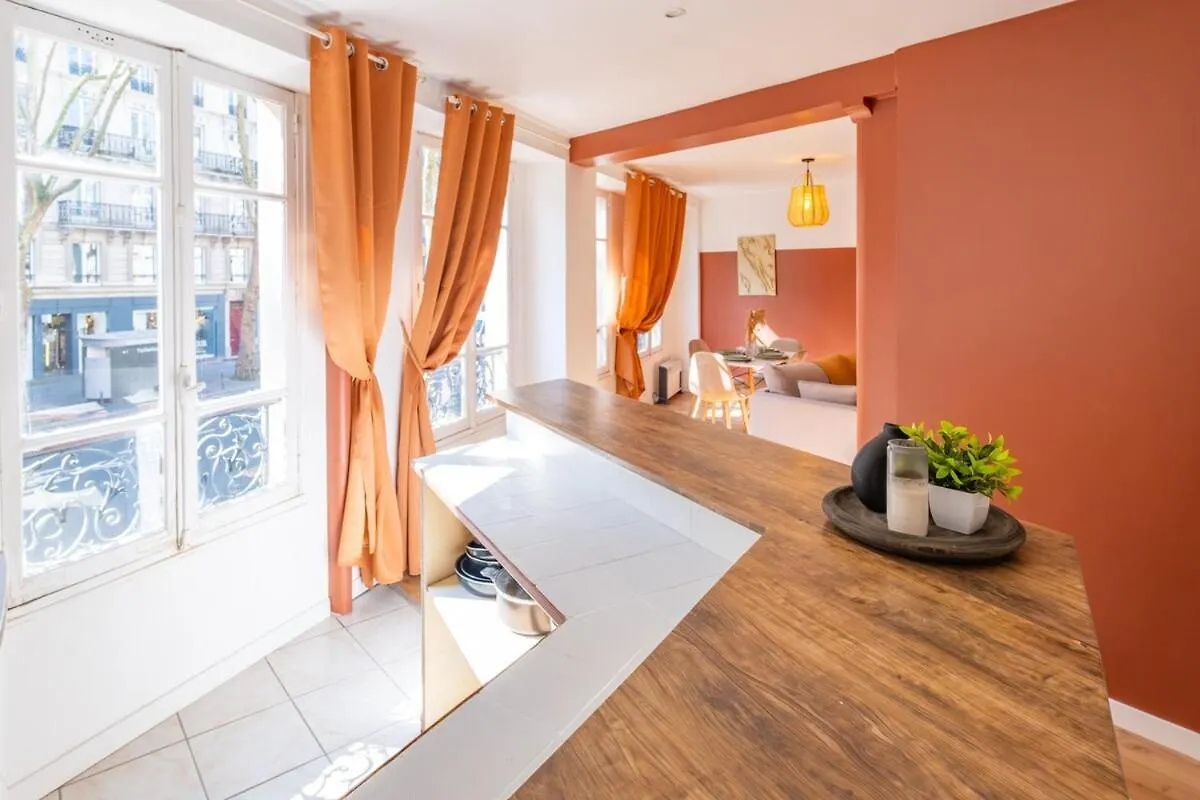Charming Apartment 50M2 - Saint Germain Des Pres Paris