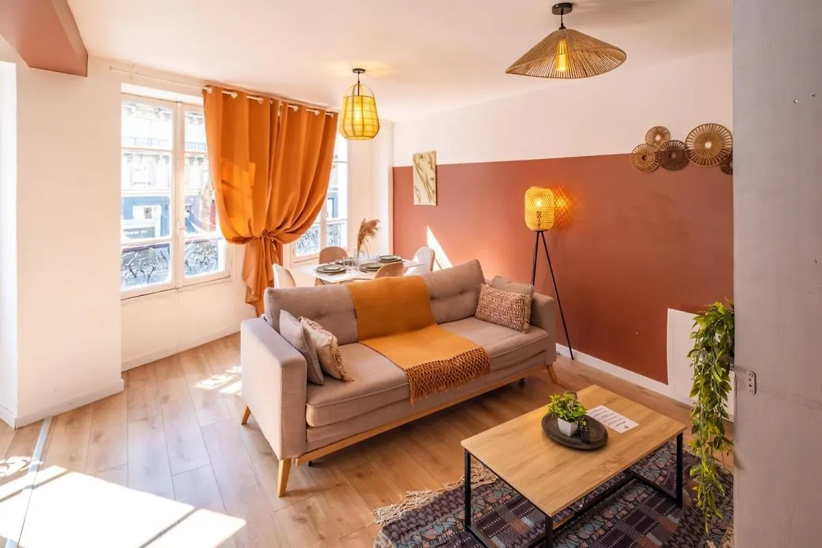 Charming Apartment 50M2 - Saint Germain Des Pres Paris
