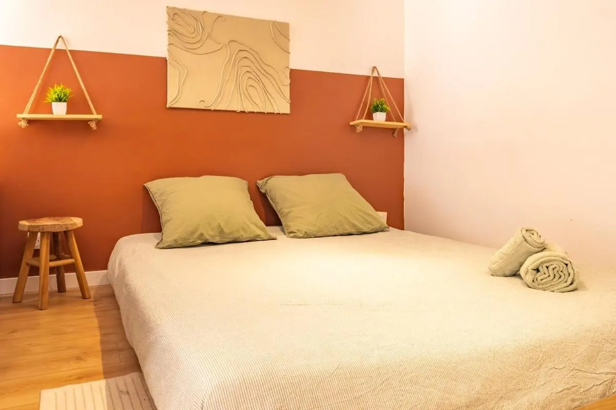 Charming Apartment 50M2 - Saint Germain Des Pres Paris France