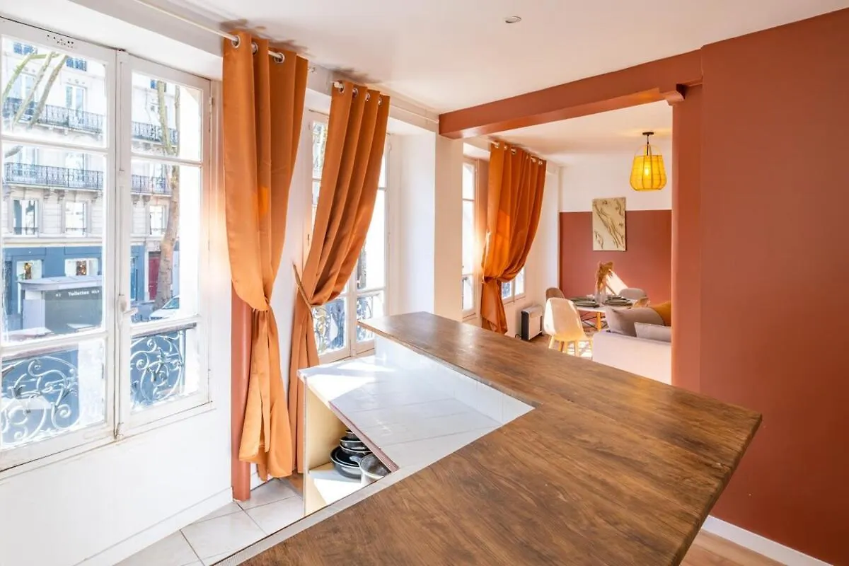 Charming Apartment 50M2 - Saint Germain Des Pres 巴黎